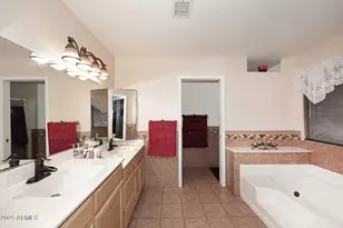 5242 N 86th Ave, Glendale, AZ 85305 - Photo 25