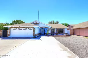5242 N 86th Ave, Glendale, AZ 85305 - Photo 1