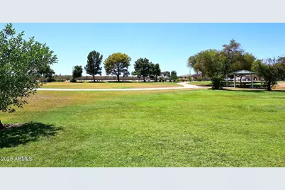 5242 N 86th Avenue, Glendale, AZ 85305 - Photo 45