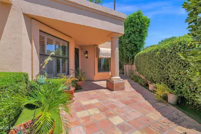 10068 E Cinnabar Avenue, Scottsdale, AZ 85258 - Photo 5