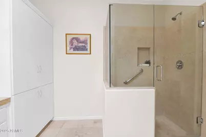 10068 E Cinnabar Avenue, Scottsdale, AZ 85258 - Photo 23