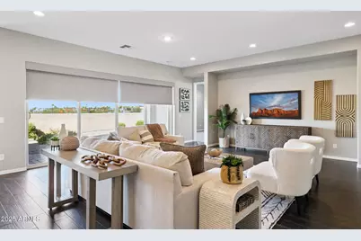 7707 S 43rd Place, Phoenix, AZ 85042 - Photo 11