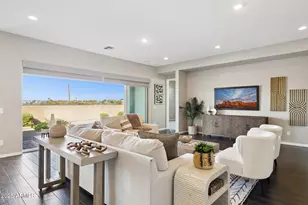 7707 S 43rd Pl, Phoenix, AZ 85042 - Photo 9