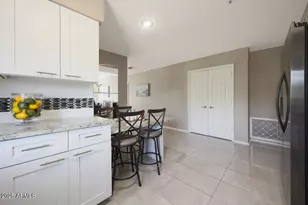 10080 E Mountainview Lake Dr, Scottsdale, AZ 85258 - Photo 11