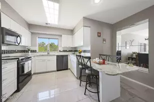 10080 E Mountainview Lake Dr, Scottsdale, AZ 85258 - Photo 7