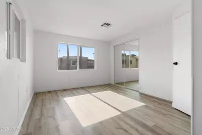 400 W Baseline Road #100, Tempe, AZ 85283 - Photo 17