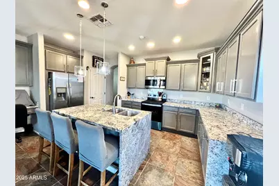 3326 S 257th Drive, Buckeye, AZ 85326 - Photo 5