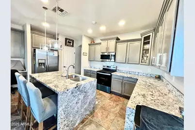 3326 S 257th Drive, Buckeye, AZ 85326 - Photo 3