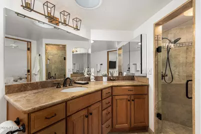 2737 E Arizona Biltmore Circle #4, Phoenix, AZ 85016 - Photo 19