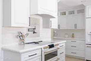 601 N Bullmoose Dr, Chandler, AZ 85224 - Photo 13