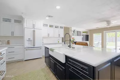 601 N Bullmoose Drive, Chandler, AZ 85224 - Photo 11