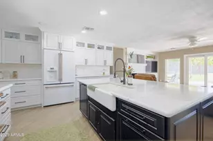 601 N Bullmoose Dr, Chandler, AZ 85224 - Photo 11