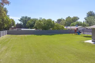 601 N Bullmoose Dr, Chandler, AZ 85224 - Photo 41