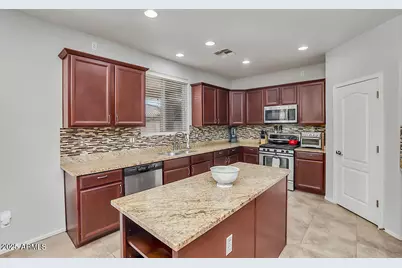 9185 W Mine Trail, Peoria, AZ 85383 - Photo 13