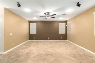 363 W Myrtle Dr, Chandler, AZ 85248 - Photo 13