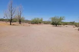 25712 W Steinbeck Dr, Morristown, AZ 85342 - Photo 23