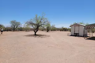 25712 W Steinbeck Dr, Morristown, AZ 85342 - Photo 39