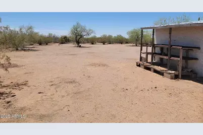 25712 W Steinbeck Drive, Morristown, AZ 85342 - Photo 41