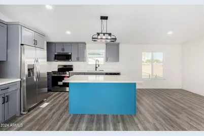 15718 W Remuda Drive, Surprise, AZ 85387 - Photo 9