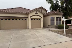 8774 W Lane Ave, Glendale, AZ 85305 - Photo 1