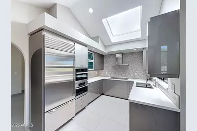 25150 N Windy Walk Drive #13, Scottsdale, AZ 85255 - Photo 3