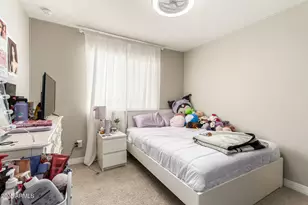 8865 W Palo Verde Dr, Glendale, AZ 85305 - Photo 31