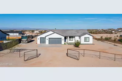 28621 N Thompson Road, Queen Creek, AZ 85144 - Photo 1