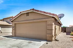 22813 W Gardenia Dr, Buckeye, AZ 85326 - Photo 3