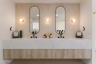 13422 N 58th Pl, Scottsdale, AZ 85254 - Photo 17