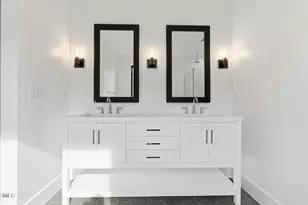 4046 S Springs Dr, Chandler, AZ 85249 - Photo 23