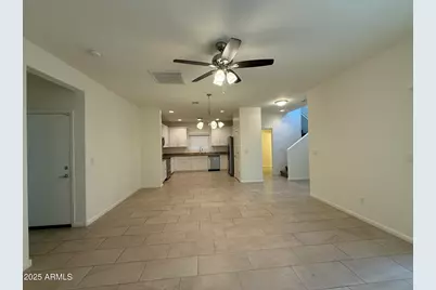 7307 S 17th Drive, Phoenix, AZ 85041 - Photo 15