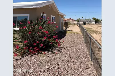 308 E Date Avenue, Casa Grande, AZ 85122 - Photo 11
