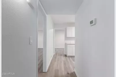 10166 W Cinnebar Avenue, Sun City, AZ 85351 - Photo 15