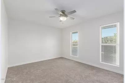 10166 W Cinnebar Avenue, Sun City, AZ 85351 - Photo 9