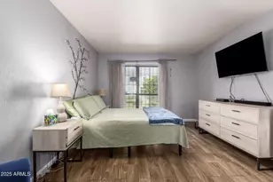 8214 N 21st Dr, Phoenix, AZ 85021 - Photo 15