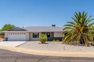 17012 N 97th Dr, Sun City, AZ 85373 - Photo 7