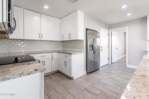 17012 N 97th Dr, Sun City, AZ 85373 - Photo 15