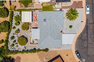 17012 N 97th Dr, Sun City, AZ 85373 - Photo 3