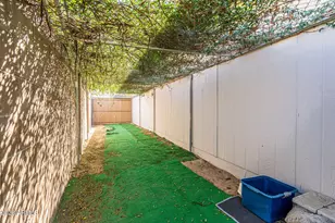 17012 N 97th Dr, Sun City, AZ 85373 - Photo 37