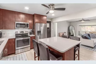 7727 E 4th Street, Scottsdale, AZ 85251 - Photo 7