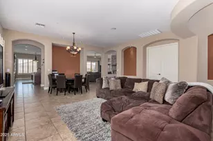 18135 W Willow Dr W, Goodyear, AZ 85338 - Photo 33