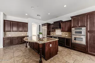 18135 W Willow Dr W, Goodyear, AZ 85338 - Photo 17