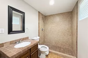 3425 E Everett Dr, Phoenix, AZ 85032 - Photo 5