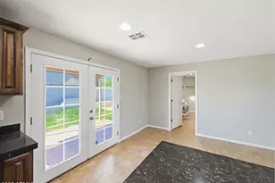 3425 E Everett Dr, Phoenix, AZ 85032 - Photo 3