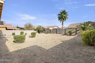 2261 W Mila Way, San Tan Valley, AZ 85144 - Photo 37