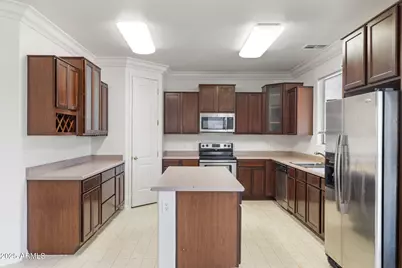 2261 W Mila Way, San Tan Valley, AZ 85144 - Photo 11