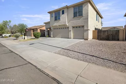 2261 W Mila Way, San Tan Valley, AZ 85144 - Photo 3