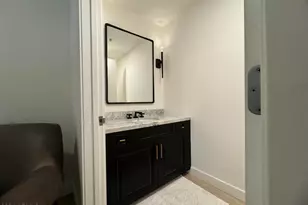 7141 E Rancho Vista Dr, Scottsdale, AZ 85251 - Photo 5