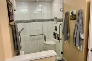 10009 W Pleasant Valley Rd, Sun City, AZ 85351 - Photo 17