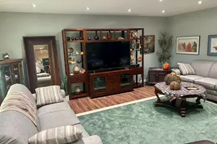 10009 W Pleasant Valley Rd, Sun City, AZ 85351 - Photo 7